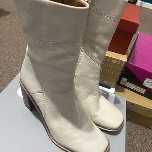 Women's Cream Leather Boots